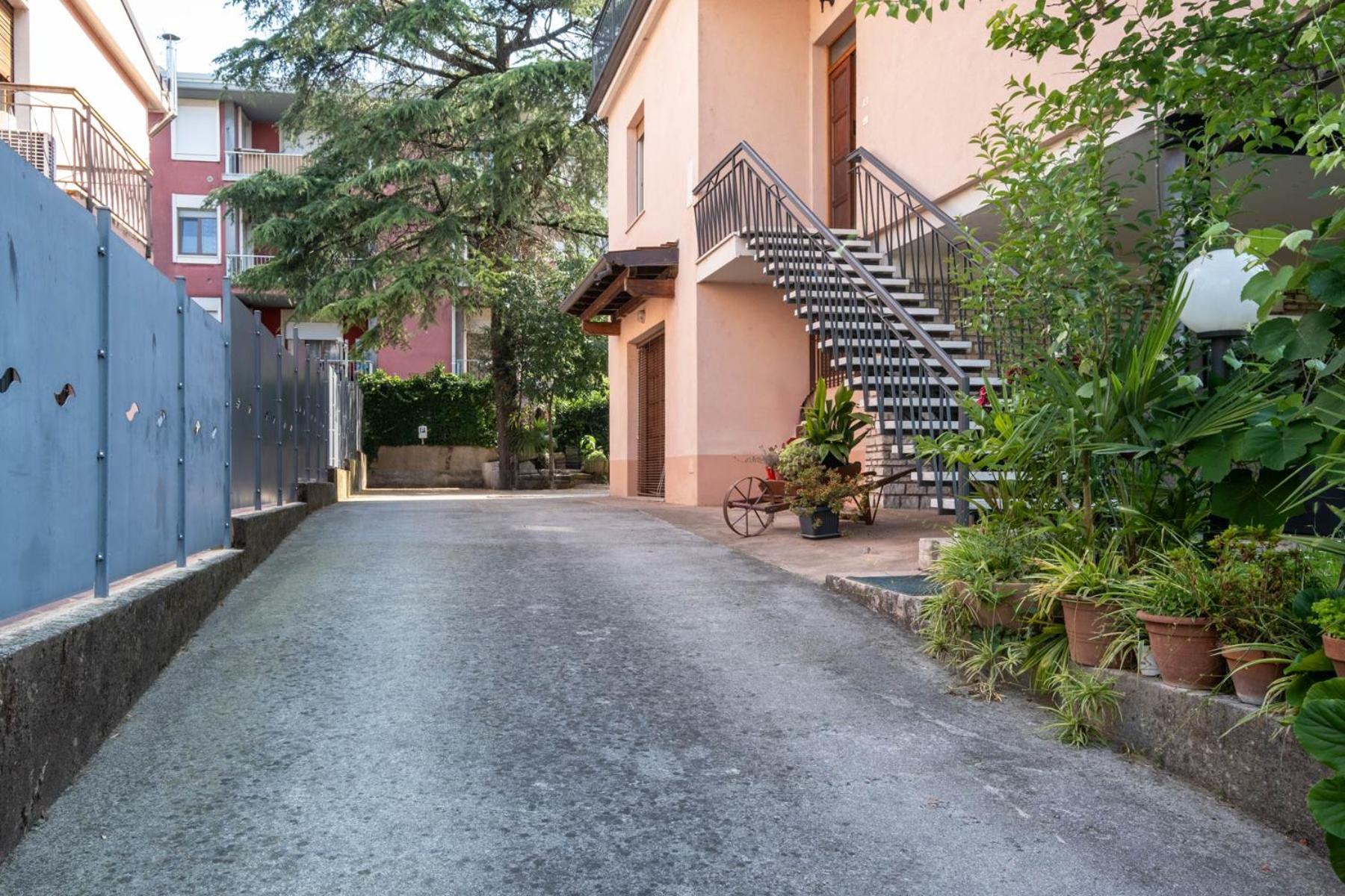Appartamento Zia Cecilia Desenzano del Garda Exterior photo